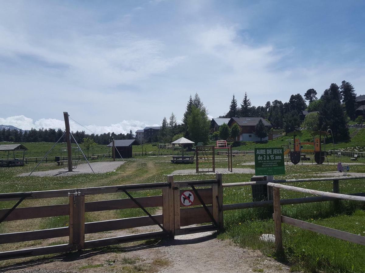 Apart T2 Pied Pistes Pyrenees 2000 Recemment Renove Wifi Bolquere Pyrenees 2000 エクステリア 写真